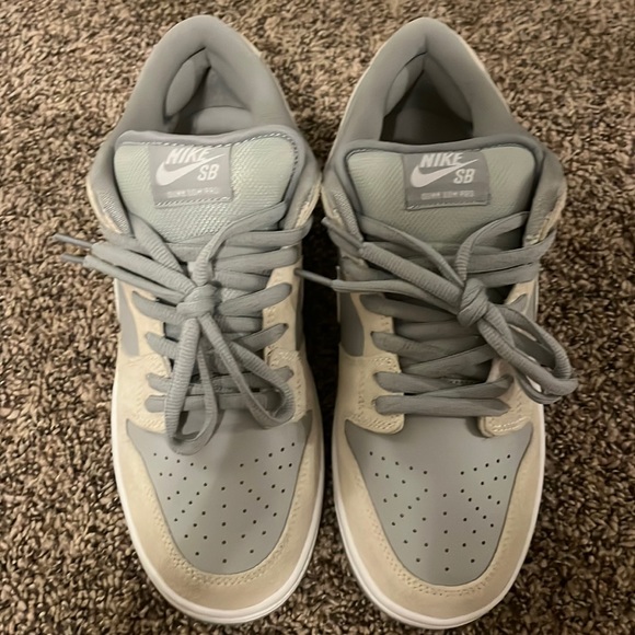 low summit white wolf grey